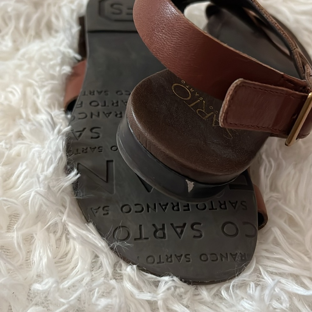 Gently used Franco Sarto sandals. - Picture 4 of 4